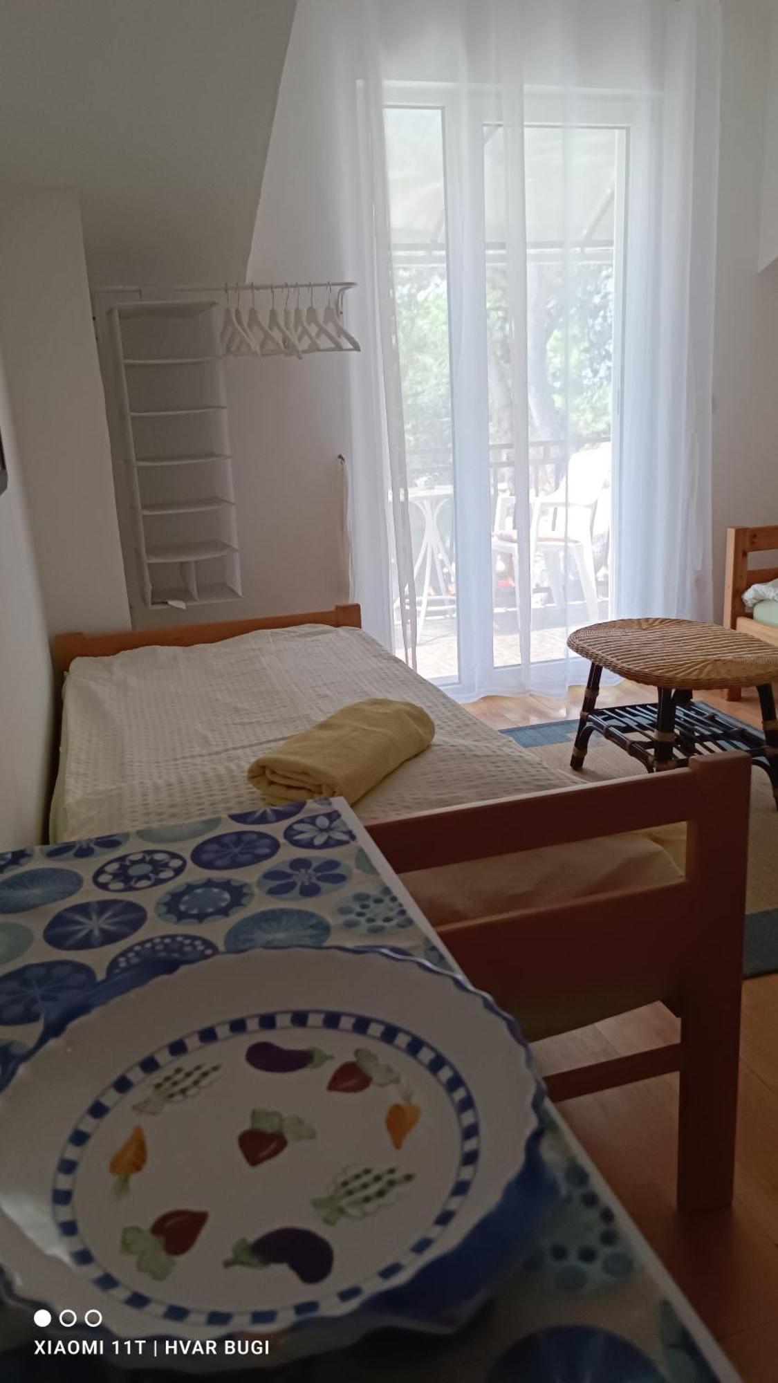 Adrienn Apartments Стари Град Стая снимка