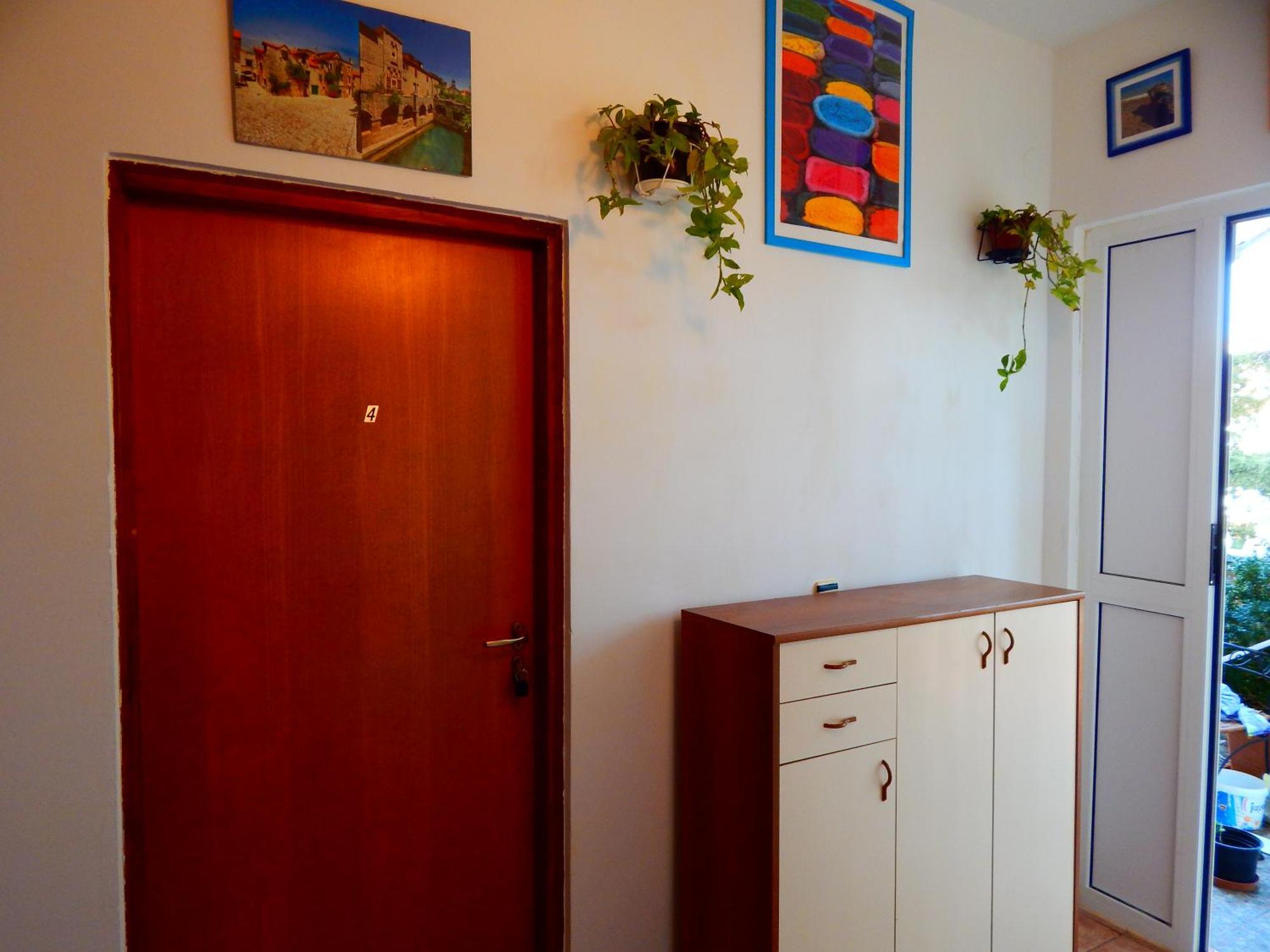 Adrienn Apartments Стари Град Стая снимка